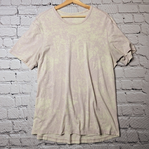 Lululemon Mens 5 Year Basic Tee Cloudy Wash Misty Pink Cream Tshirt Size Unknown - Picture 1 of 9